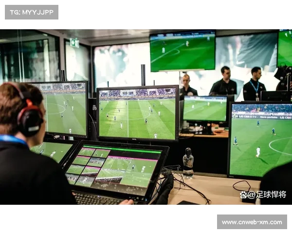 英超联盟探讨引入半自动越位技术，以提升判罚准确性与效率。